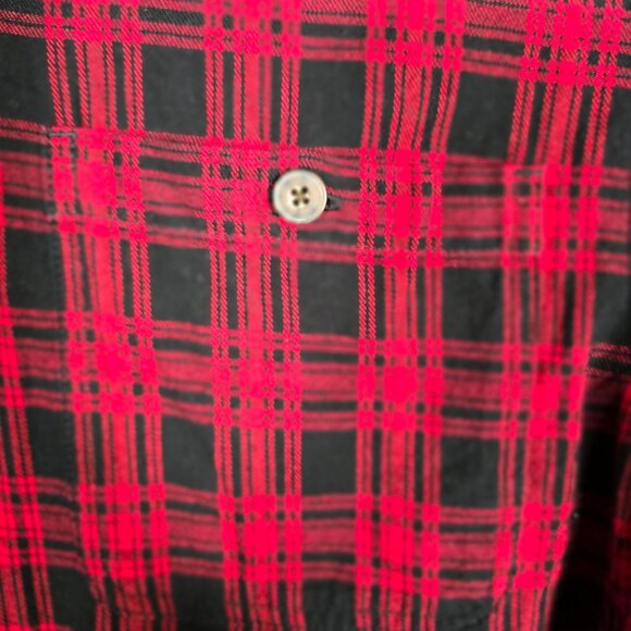 Duluth Trading‎ Button Down Flannel Shirt XL Men's Long Sleeve Red Black Plaid - Picture 5 of 10